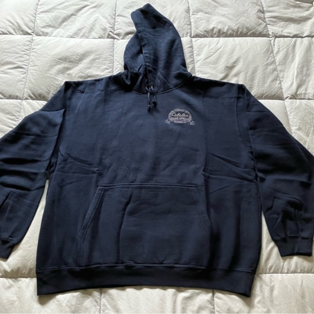 Cabela’s Hoodie in Navy Blue - XXL